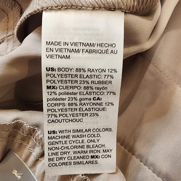 NWT Pull-On Relaxed Cargo Ankle Pant Dusty Taupe Zippered Thigh Pockets Sz 12R - Picture 12 of 12